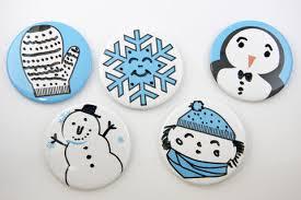 Holiday Button-Making Fun!